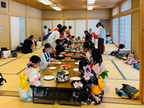 先生方の手作り昼食をいただきました