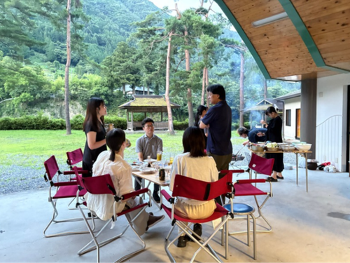 村の方や、地域で活動する地域留学生と出会い、話せる交流の時間。
