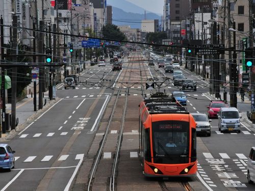 ＬＲＴはえち鉄・福鉄の２社間で相互乗り入れが可能！全国的にも珍しい事例です。