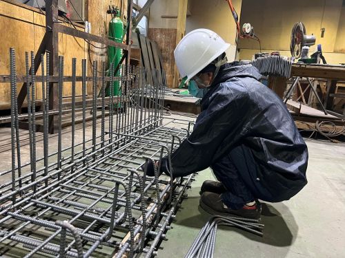 プレキャスコンクリート製造作業