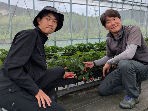 現協力隊の松田さんと代表の菊池さん