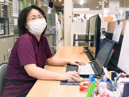 あけぼの園で笑顔の介護。スタッフ仲良く活躍中！未経験者も大歓迎の職場です。
