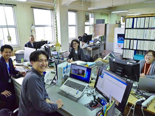 ▲企画課職員と一緒に室蘭のPRを！