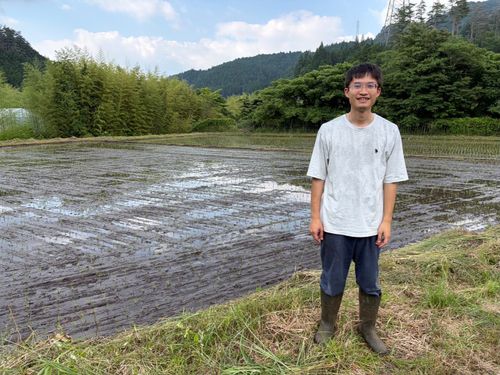 チーム豊田をはじめ、現役地域おこし協力隊員の花田さんがブースでお待ちしています