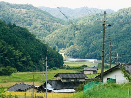 山あいの但東町