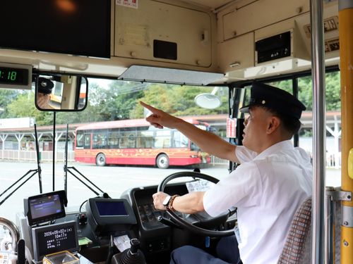 高野山駅から奥の院までは往復でおよそ1時間