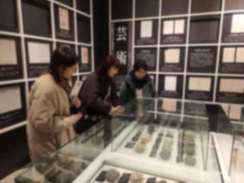 塩野さんとの交流会の後には、塩野さんに宮沢賢治記念館を案内していただきました！