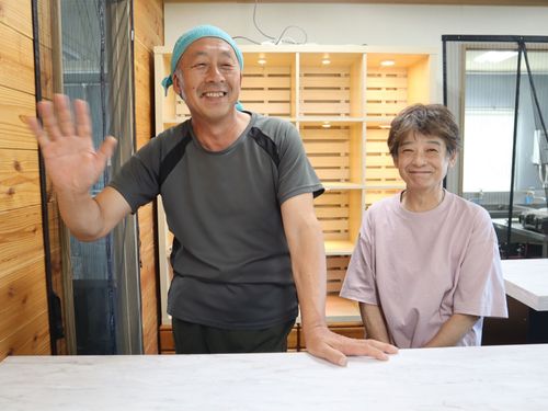 協議会代表・岩木さん（左）と食堂立ち上げのリーダー・松田美鈴さん（右）