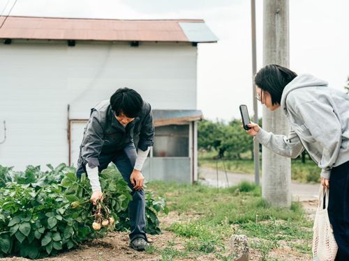 出身も経歴も違う二人がどのように国見町で出会い今を過ごしているか。気になりますね