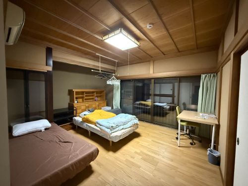 滞在拠点となるシェアハウス。Wi-Fi・家具家電完備で快適です。
