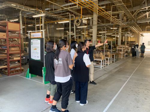 柏木工(株)　工場見学