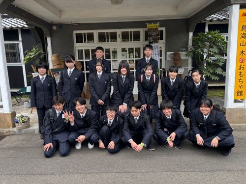 矢島高校 学年集合写真