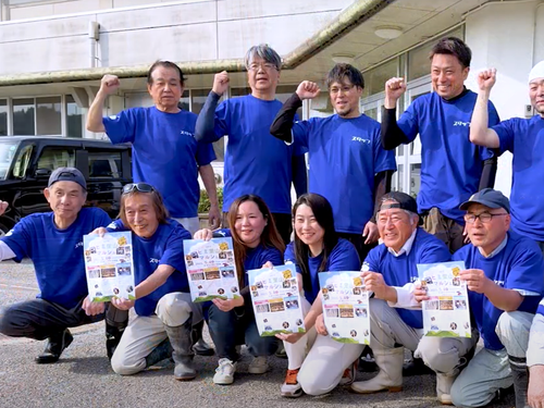 まちづくり協議会のスタッフ（下段左端　大舘会長）