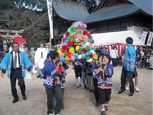 伝統芸能・奴道中の様子