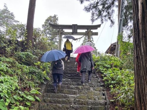 胡四王山　登山途中