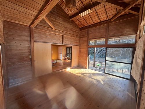 空き家現地調査ではお家の中も全て見ます。