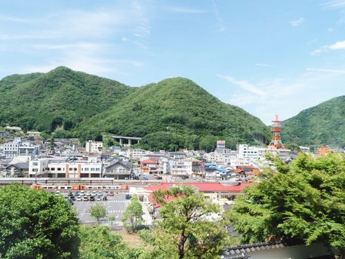 新見駅周辺の様子