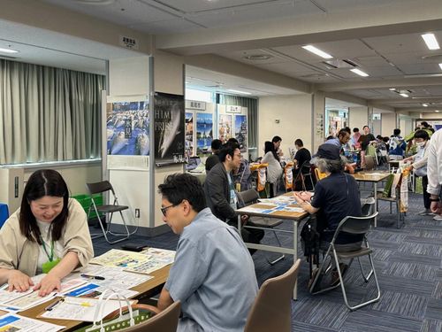 当日の会場の様子。昨年を上回る来場者数で、大賑わいでした！