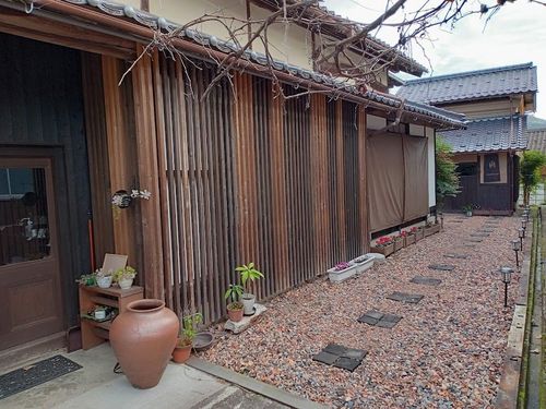 空き家を活用したゲストハウス