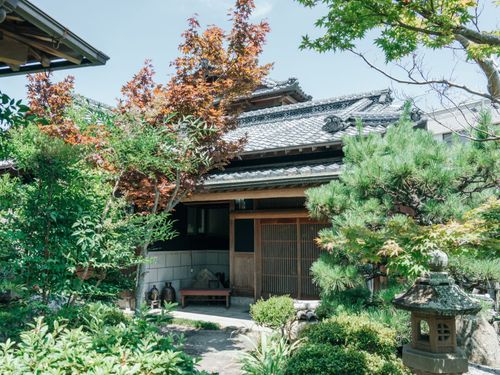 皆さんが滞在される予定のシェアハウスです！管理人もいるので安心です。