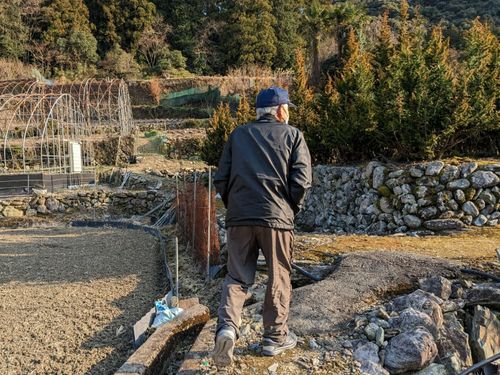 神山町景観計画を作る過程において、地域住民の方と歩いてまちへの理解を深めました