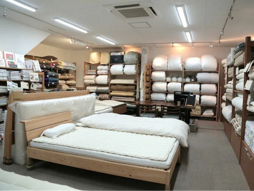 本店・羽毛工房ダウンラボ