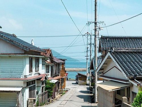 島内を自由に散策する時間もありますよ！