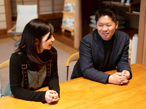 夫婦で活動しています