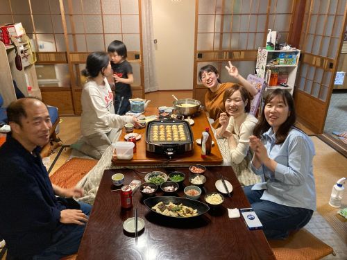 希望者は夜ごはんまで、団らんタイム