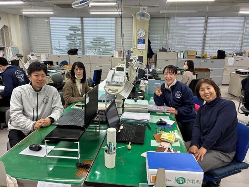 明るくにぎやかな空き家・移住チーム！全4名です
