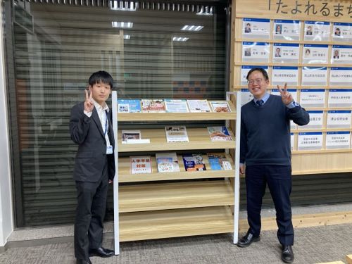 活動場所となるT-スタの職員