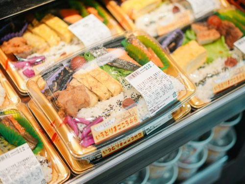 さとうのこだわりが詰まった「いろどりまごころ弁当」。