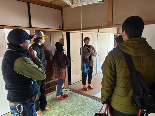 空き家見学の様子②