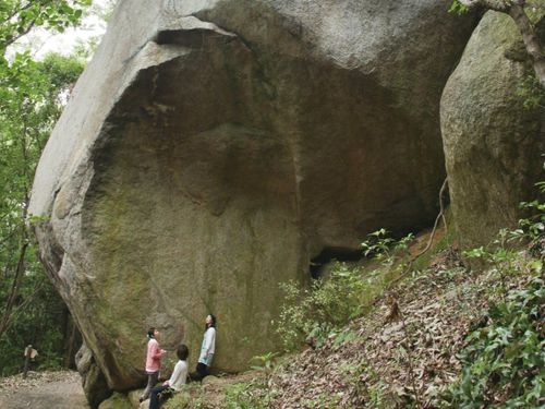 小豆島石丁場跡「天狗岩」