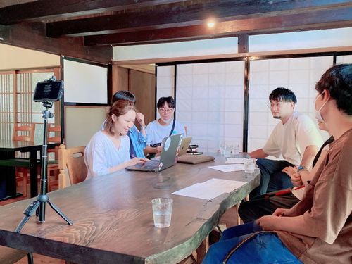 活動の様子② 地域を訪問し、感じた魅力をLIVEで発信！