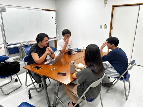 生徒達とプロジェクトのMTG