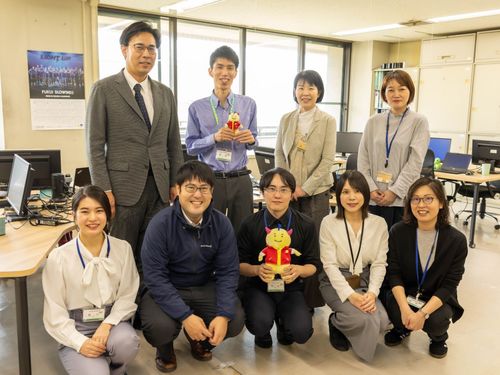 県庁広報広聴課の皆さん。＼ご応募をお待ちしています！／