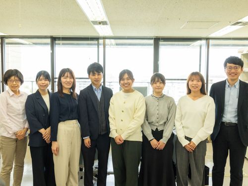 女性活躍課の皆さん。＼お気軽にご応募お待ちしております！／