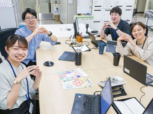 県庁 県民協働課の皆さん。＼ご応募をお待ちしています！／