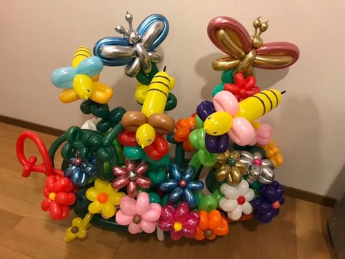 一緒につくることができるバルーンアートのワークショップ