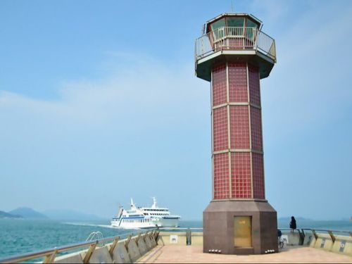 赤灯台（サンポート高松）