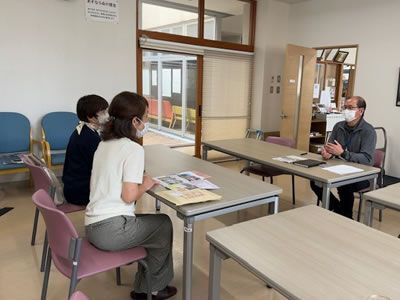 参加者のご希望に合わせたオーダーメイドツアー（企業訪問の様子）