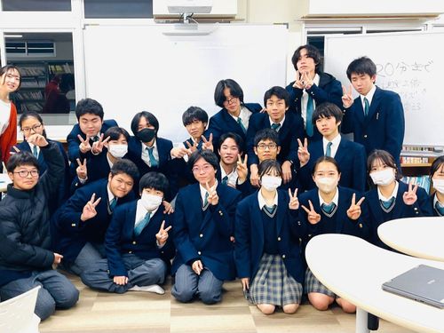 公営塾授業「夢ラボ」の様子