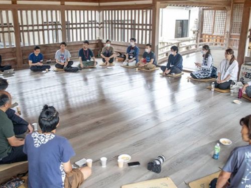 人と人との繋がりを丁寧に育てていく創業の形…。気になりませんか？