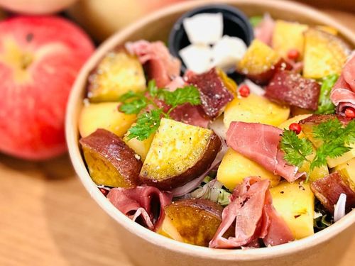 地元の食材を利用した美味しい食事もツアーの魅力です！