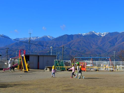 豊かな自然の中で、子は自然と育っていきます🏔