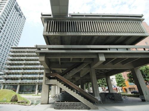 香川県庁東館