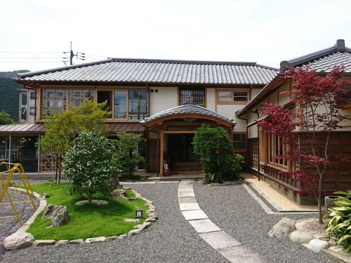 宿毛市　築130年の「林邸」