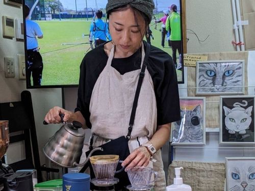 横田さんはハーブティーや紅茶の専門家！ハーブはお家でも楽しめるよう購入もできます