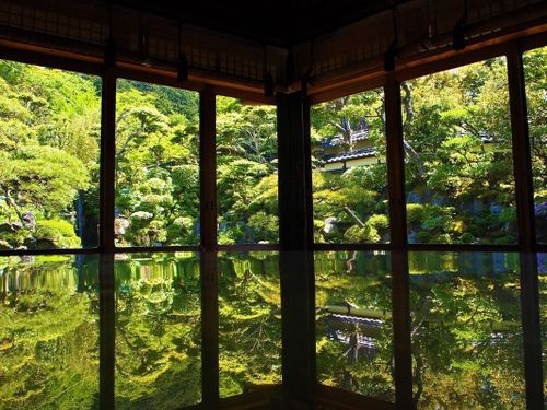 四季折々の表情が見られる庭園